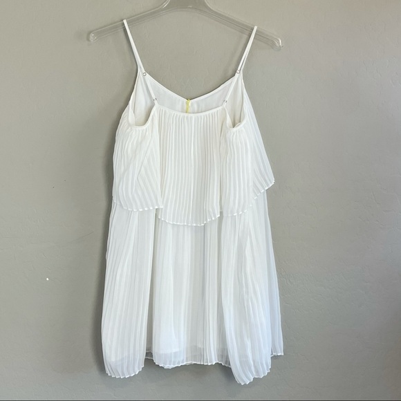 NWT BCBGeneration White Pleated Mini Dress size S - Picture 8 of 8